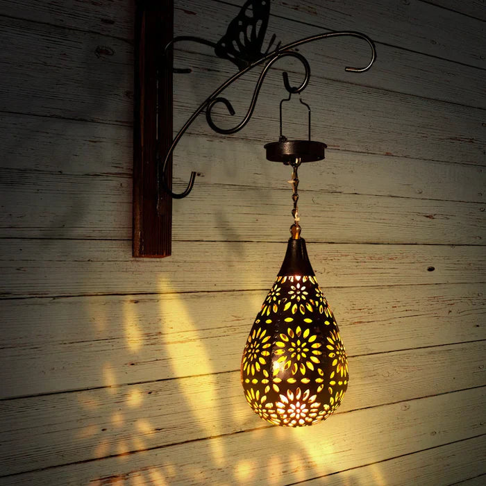 Solarbetriebene und wetterfeste Gartenlampe