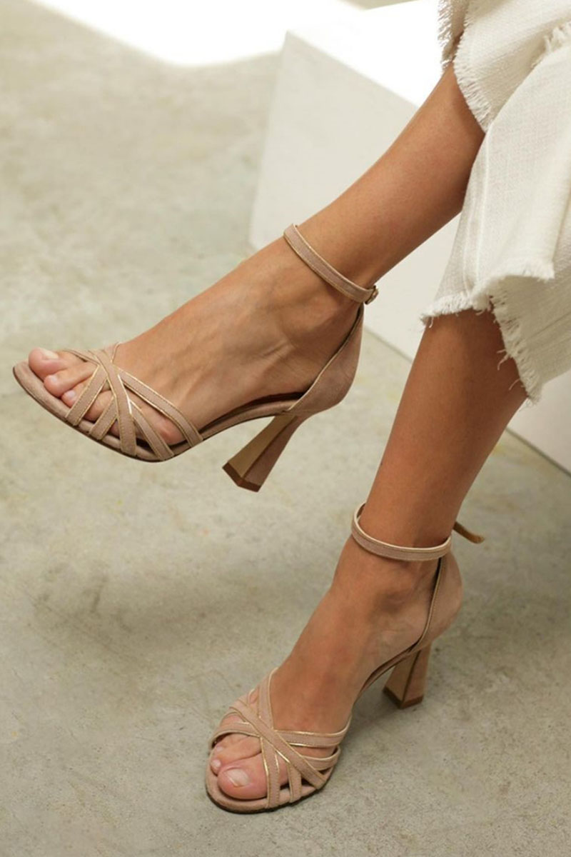 Damen Sandalen | Bequemer Blockabsatz | Offene Spitze | Sommer Patchwork Stil