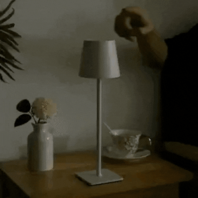 Nordia Light Drahtlose Wiederaufladbare Multifunktionale Tischlampe