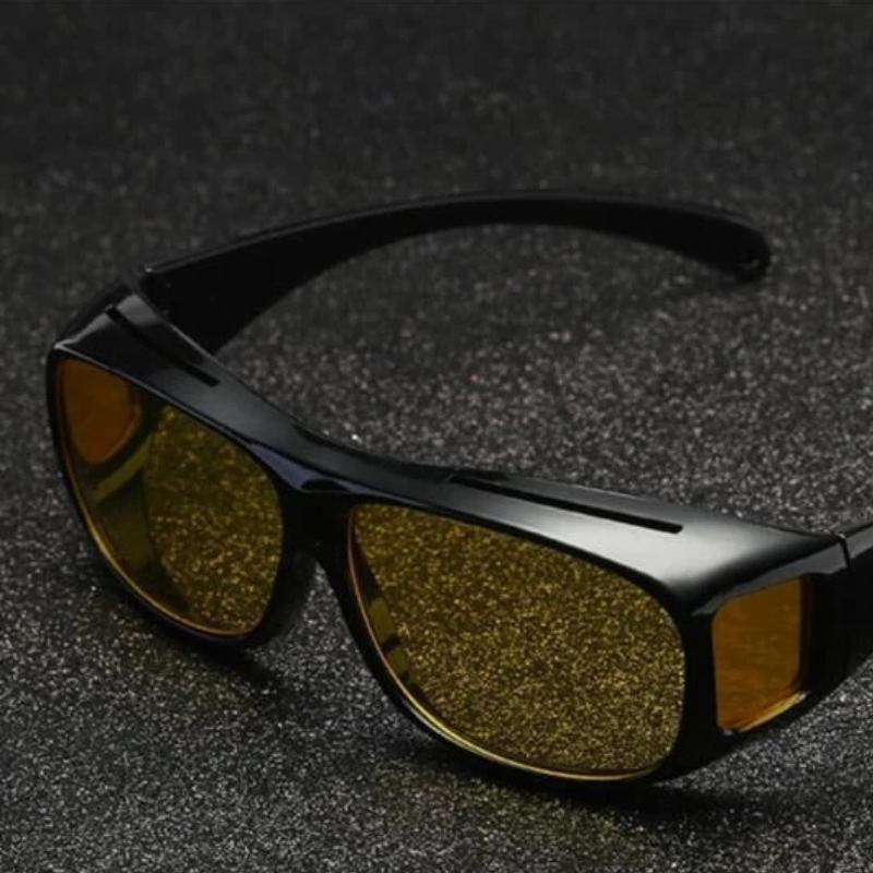 Nachtfahrbrille mit Blendungsschutz und GlareCut-Technologie für maximale Sicherheit