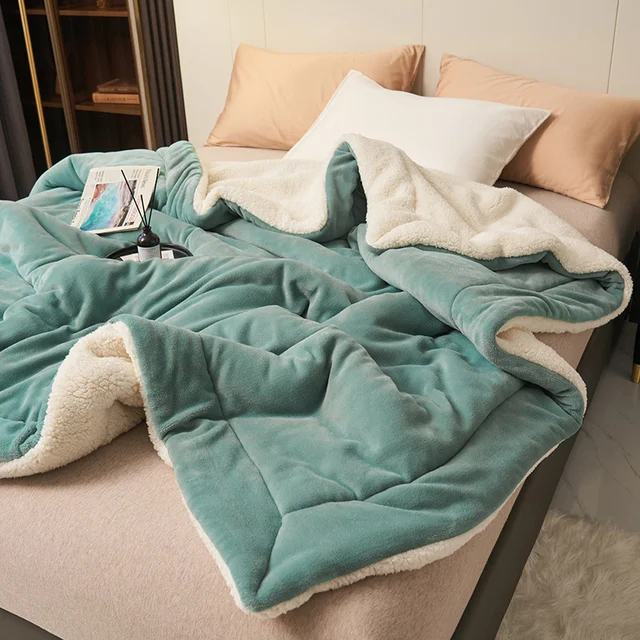 SoftHug Luxe Fleece Warme Decken
