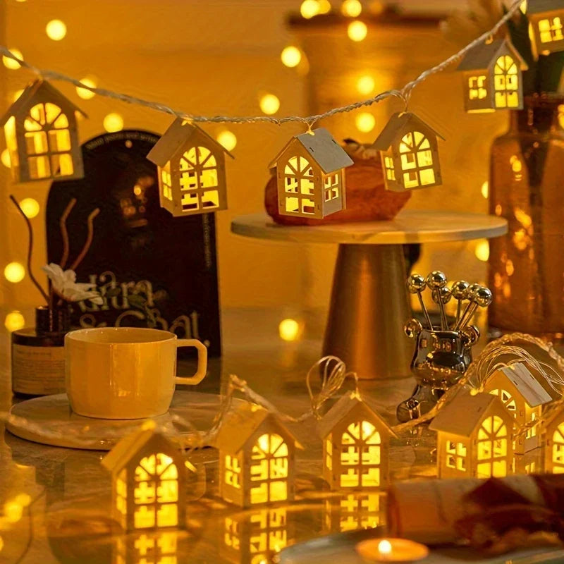 LED Weihnachtsbeleuchtung mit Mini-Häuschen – Dekorativer Lichtervorhang für Innenräume