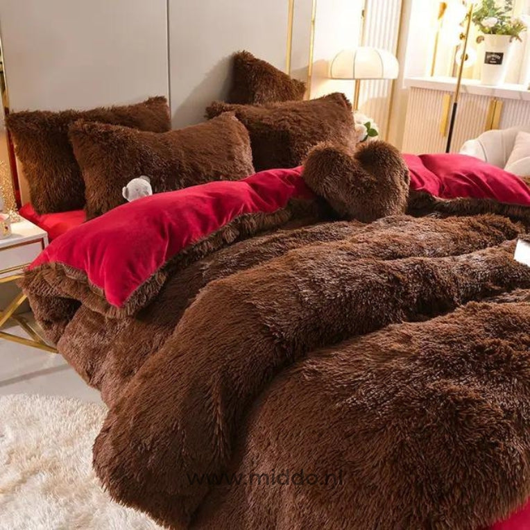 TeddyDreams Fleece Bettwäsche Set | Kuscheliges 5-teiliges Set mit gratis Herz-Kissen!