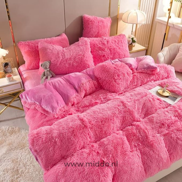 TeddyDreams Fleece Bettwäsche Set | Kuscheliges 5-teiliges Set mit gratis Herz-Kissen!