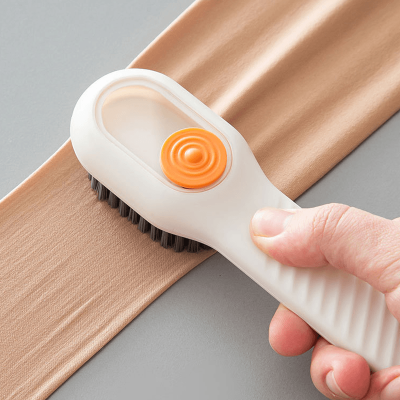 LuxeClean Premium Reiniger | Effektive Reinigung und Glanz für alle Umgebungen