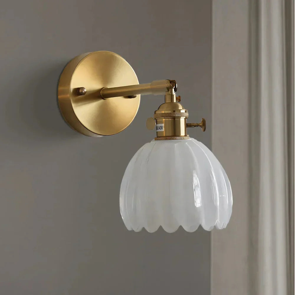 Vintage Messing Tulpen Glas Wandlampe 1-Licht