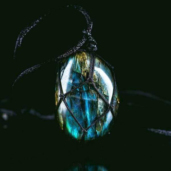 Drakenhart Labradorit Kette – Mystischer und Energiegeladener Schmuck für Persönliche Kraft