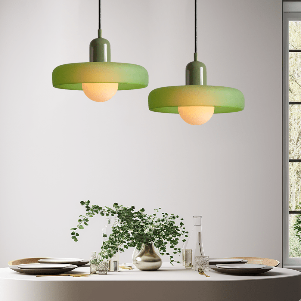 Bauhaus Hängeleuchte aus Buntglas für modernes Interieur