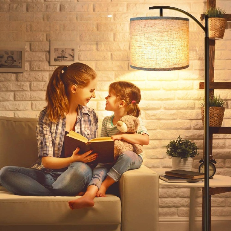 Industrielle LED Stehlampe mit 3 Lichtfarben – Hohe Leselampe mit weißem Lampenschirm