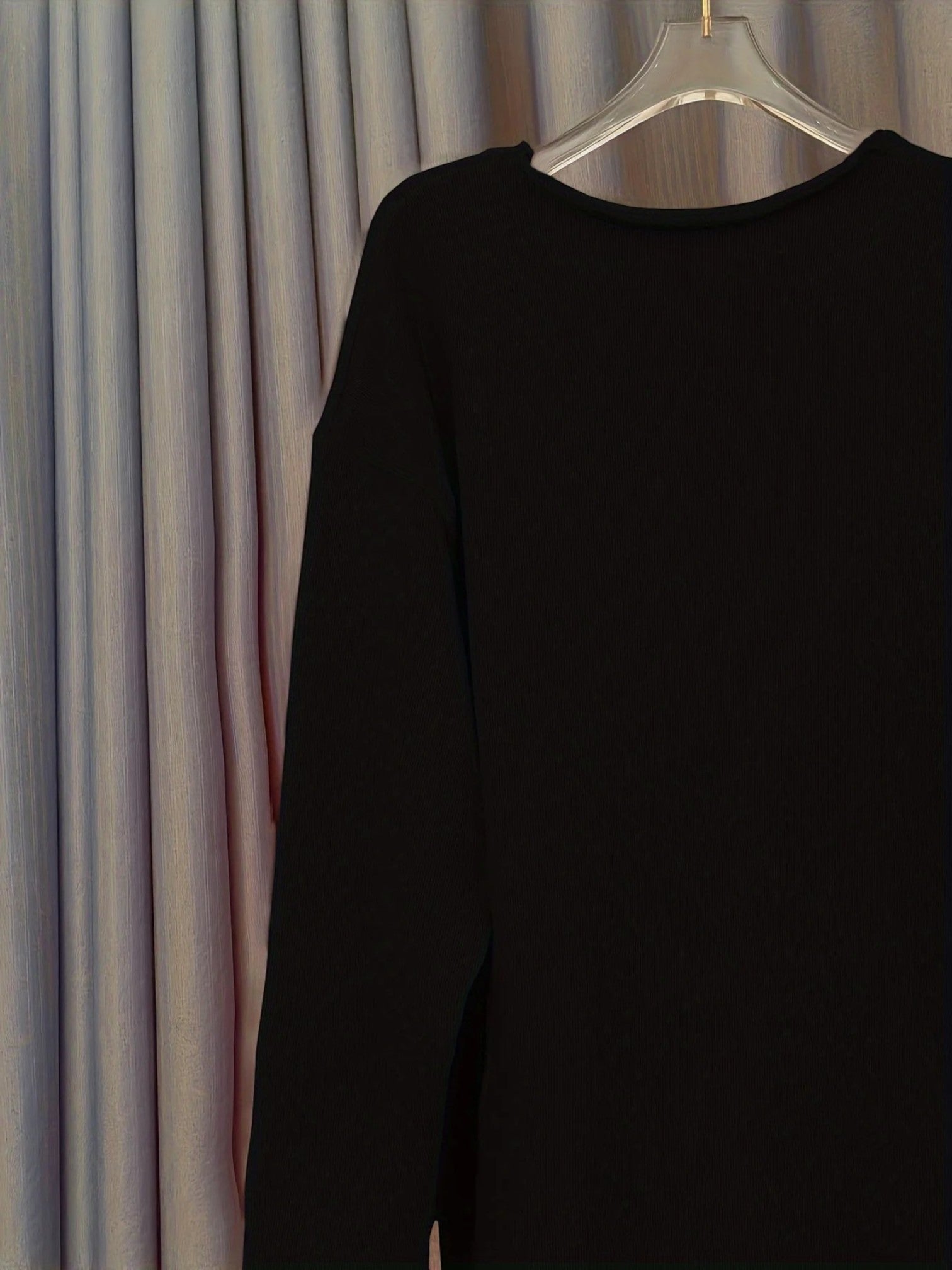 Lässiger Pullover mit V-Ausschnitt | Oversized