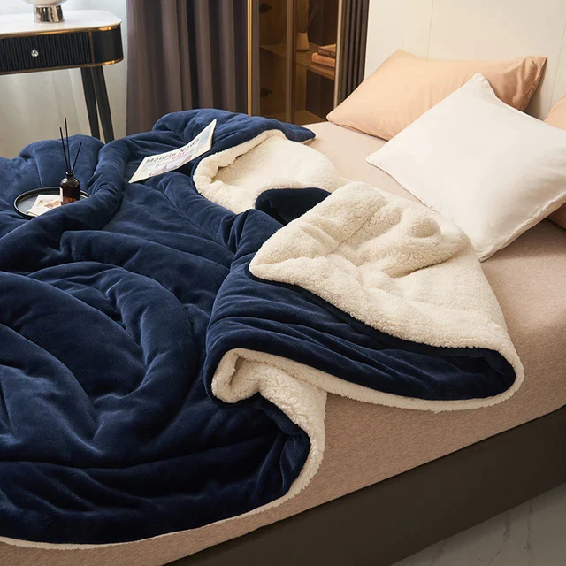 SoftHug Luxe Fleece Warme Decken