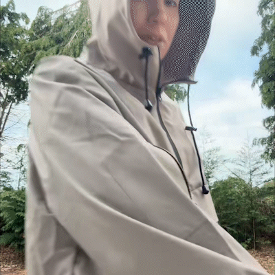 Wasserdichte Damenregenjacke mit Kapuze – Atmungsaktiv und Leicht