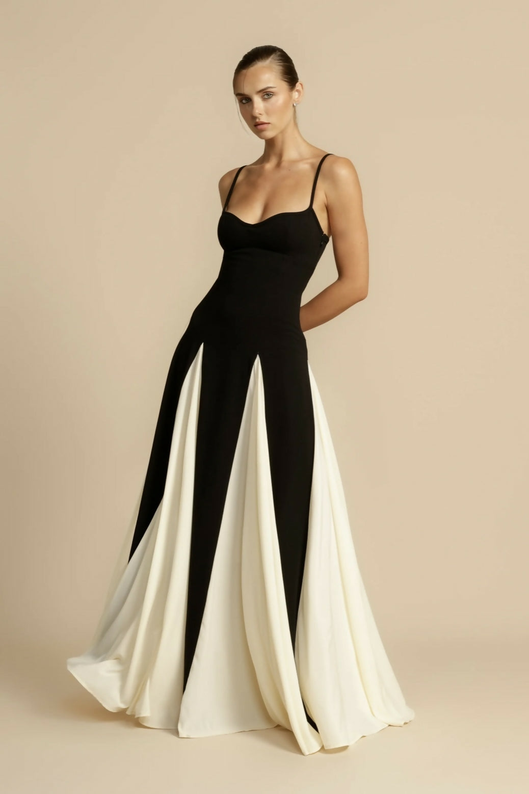 LuxePaloma Maxikleid | Elegantes Abendkleid für einen mühelosen Stil