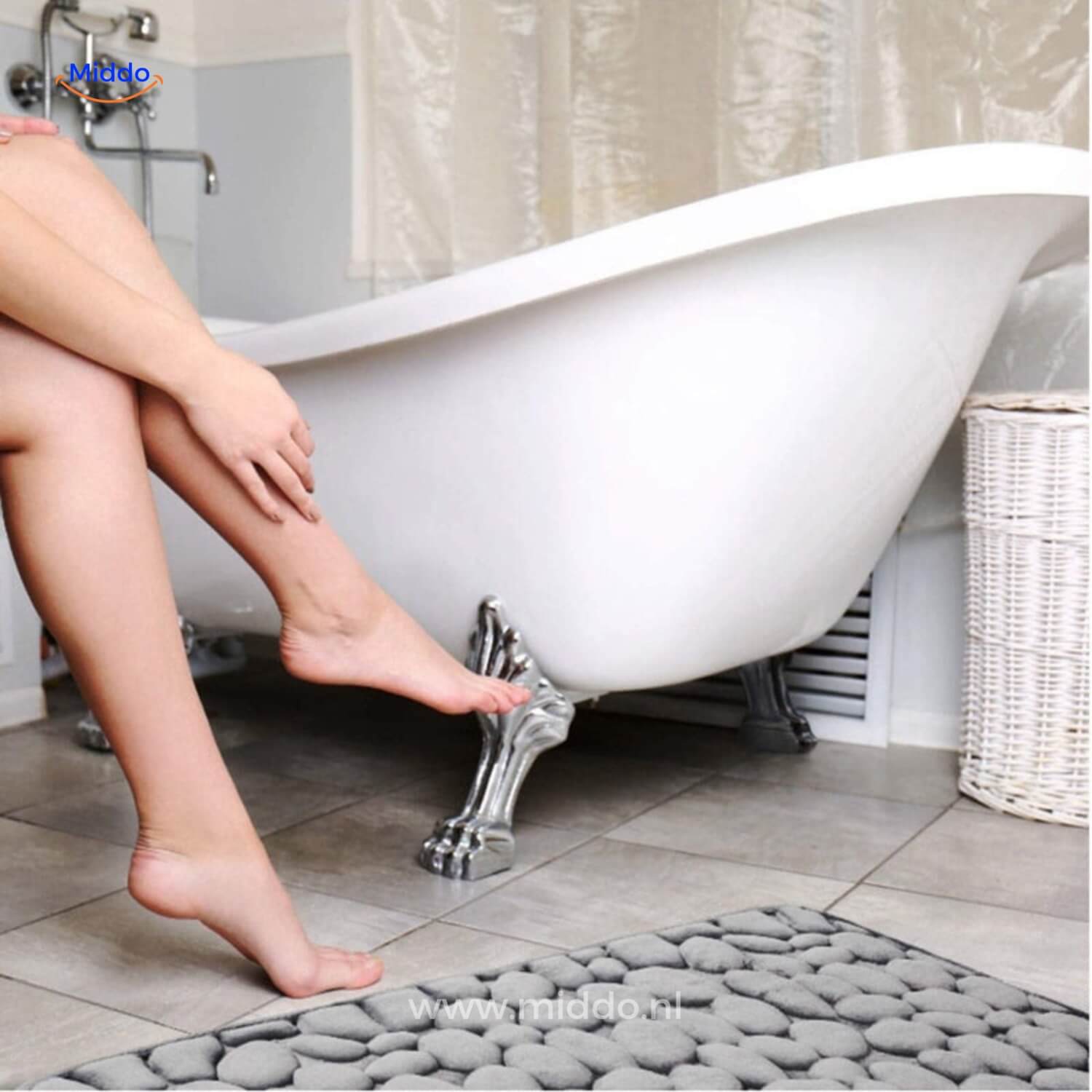 AquaGuard Badmatte | Rutschfeste Sicherheit und Komfort für dein Badezimmer