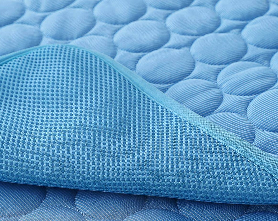 CoolPaw Kühlmatte | Wärmeabsorbierende Matte für entspannte Haustiere