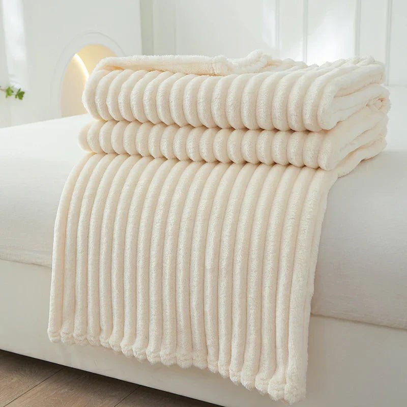 Gestreifte Fleece-Decke aus Flanell – Weiche und Flauschige Plaid für Alle Jahreszeiten