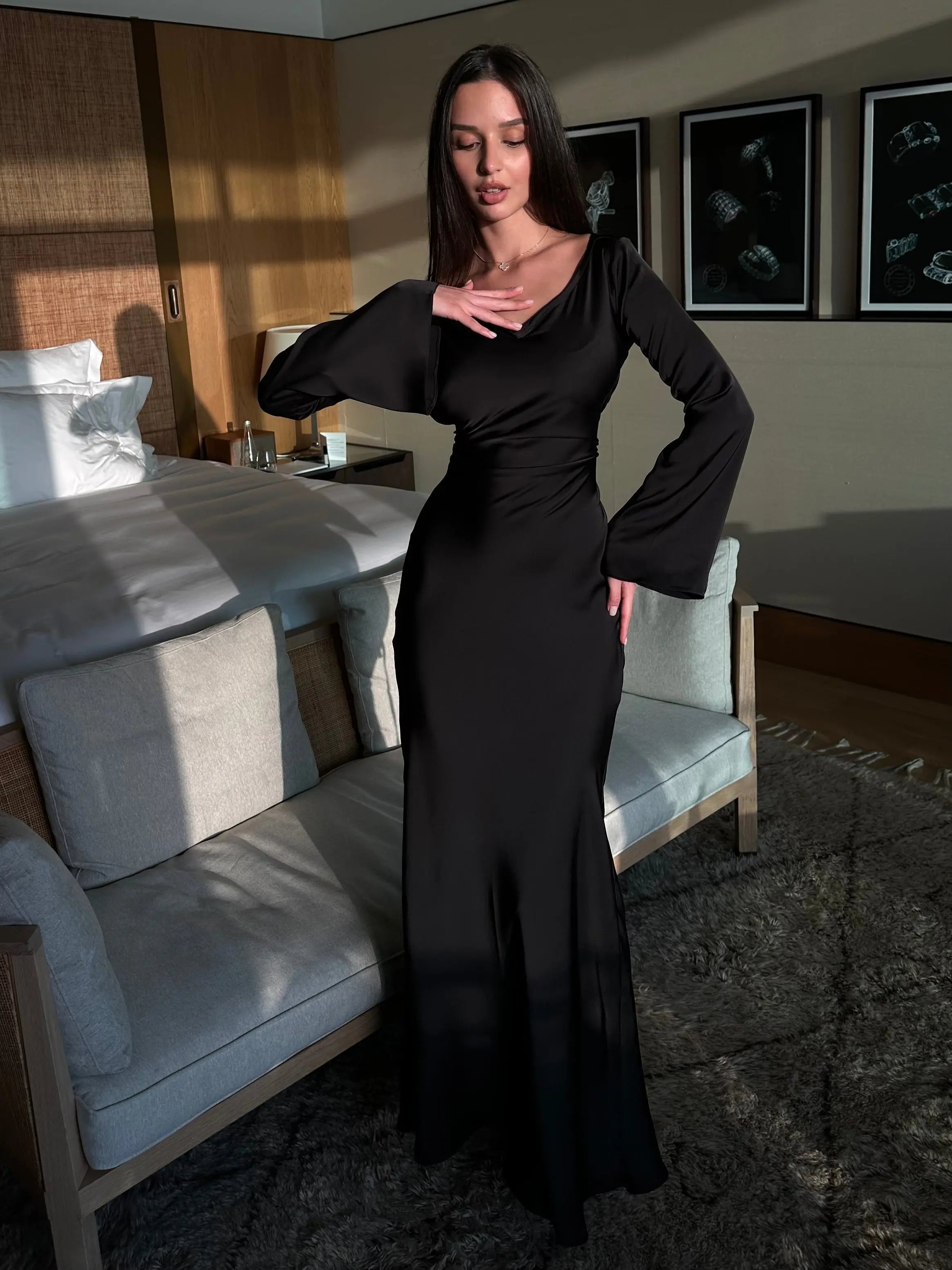 ElegantAura Maxikleid | Wunderschönes langärmeliges Kleid für Hochzeitsgäste