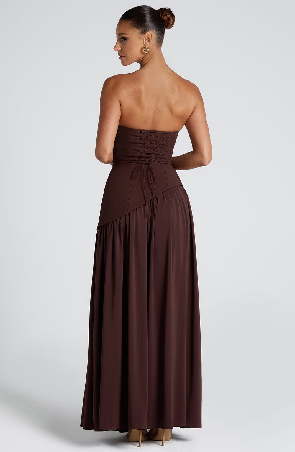 Tessa Luxe Maxikleid | Lässige, trägerlose Eleganz für jeden Anlass