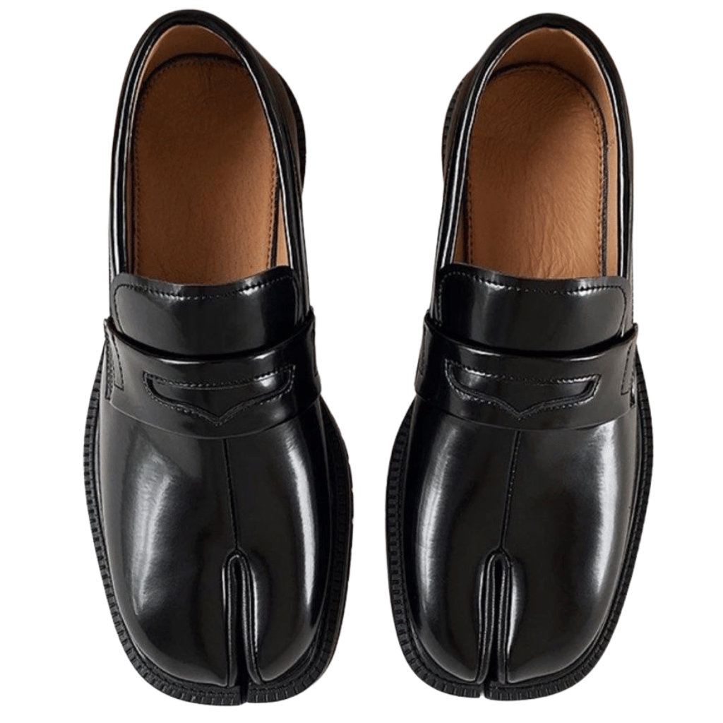 Elegante Herren Schuhe mit geschnittenen Zehen und dicker Sohle