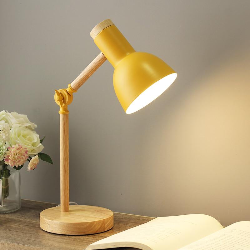 FlexiGlo | Verstellbare Schreibtischlampe mit skandinavischer Eleganz