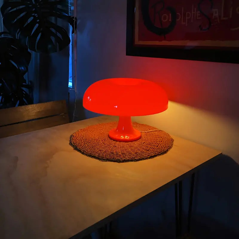 GlowSphere | Tragbare & Luxuriöse Pilz-Tischlampe