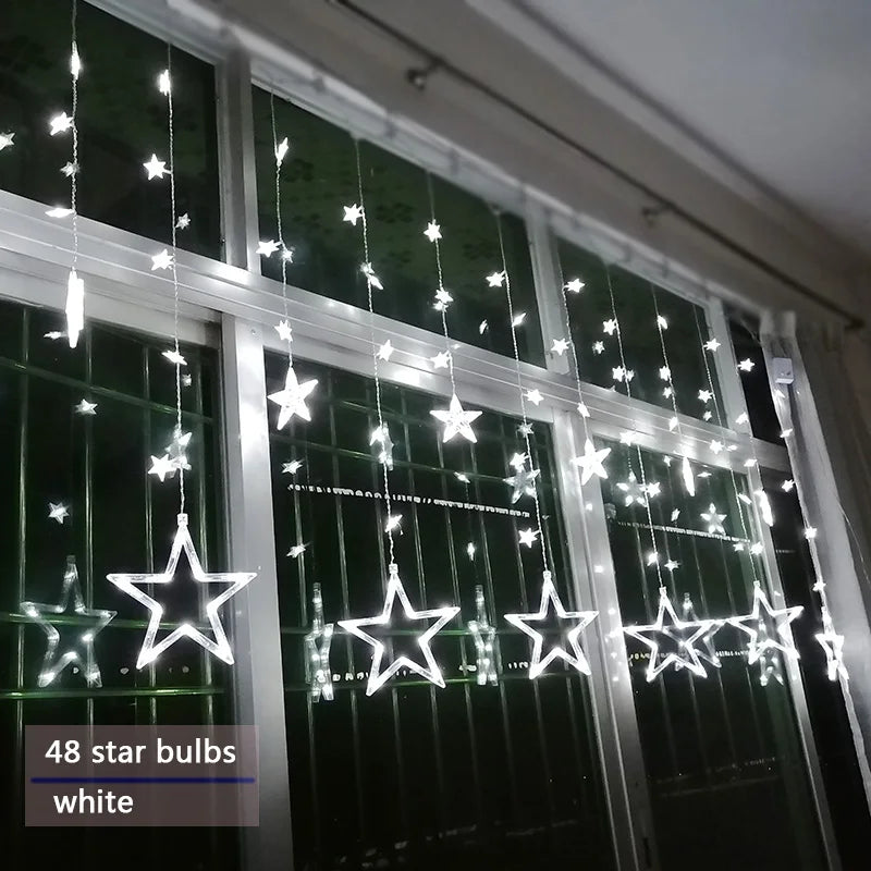 LED Weihnachtslichtervorhang mit Sternen – Warmweißes Licht
