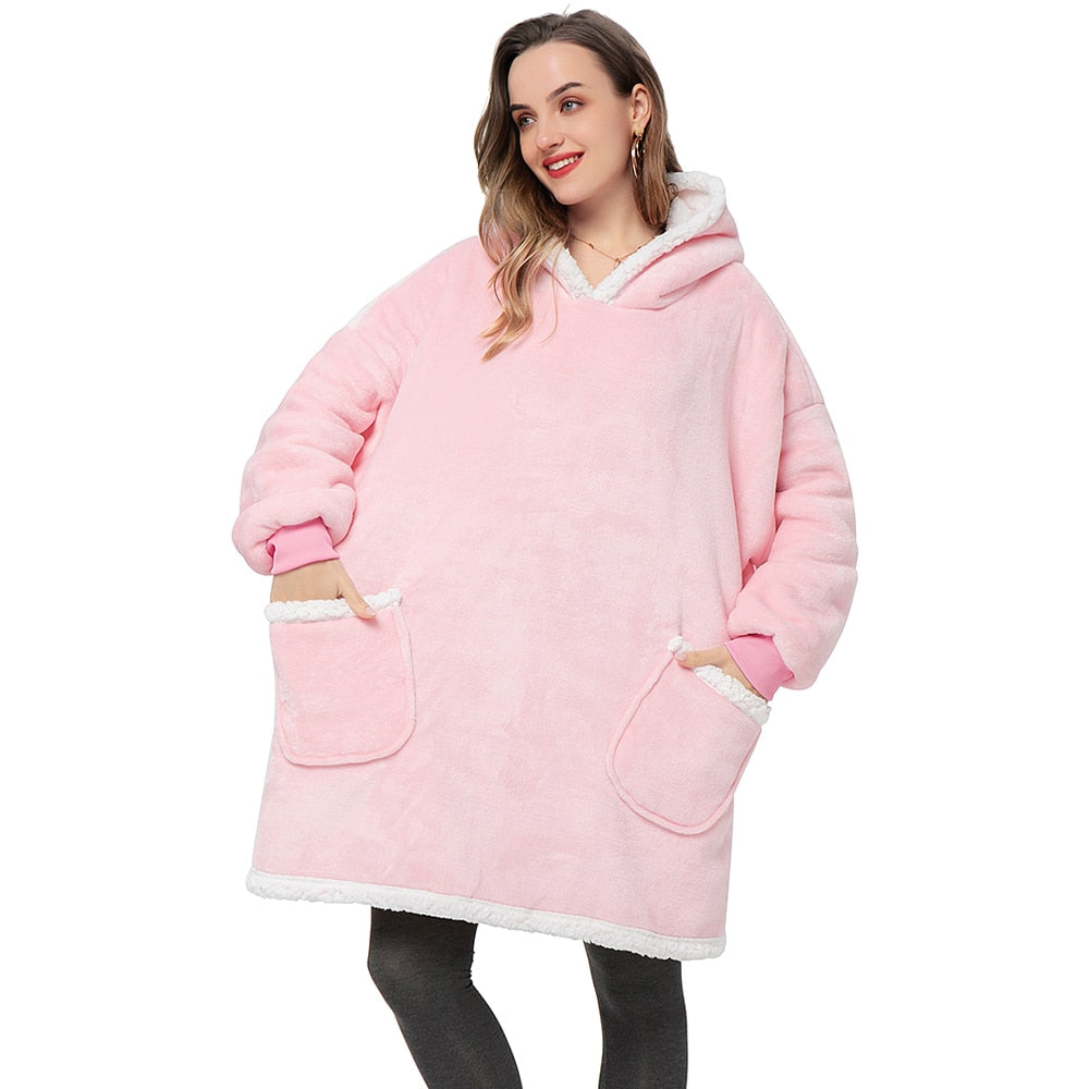 Ultraweiche Fleece- und Woll-Decke mit Kapuze für Komfort und Wärme zu Hause