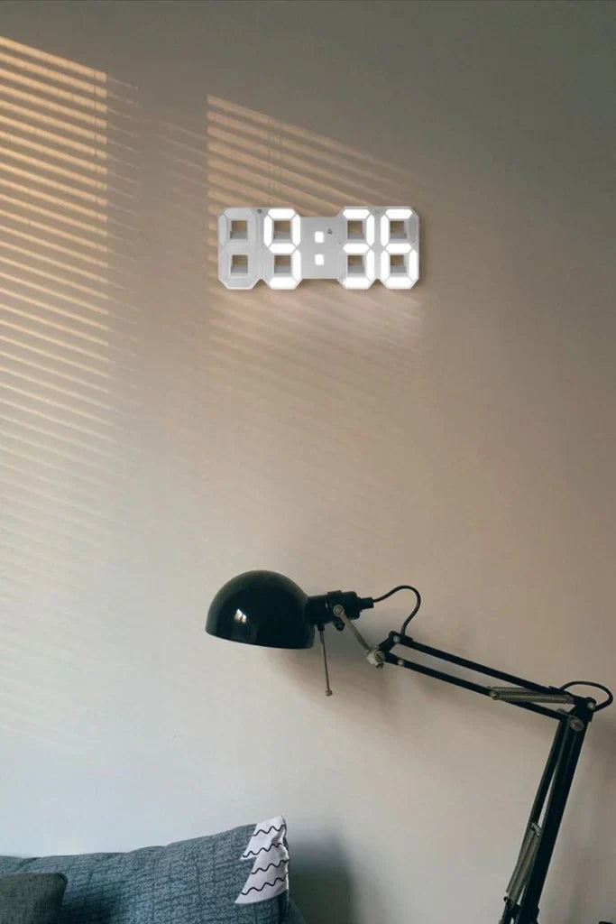 TimeGlow 3D LED Wanduhr – Digitale Uhr mit Einstellbarer Beleuchtung