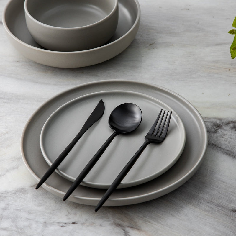 Minimalistisches Edelstahl Besteck Elegante Einfachheit