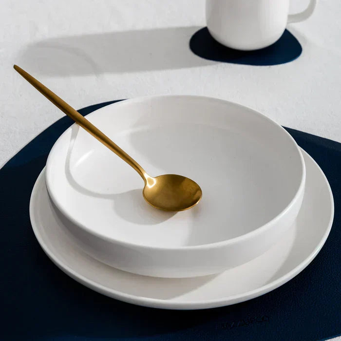 Minimalistisches Edelstahl Besteck Elegante Einfachheit