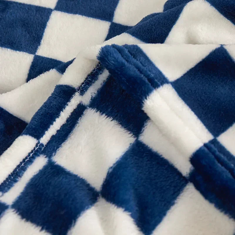 Karierte Decke – Weiches Plaid mit Karomuster für Sofa und Bett