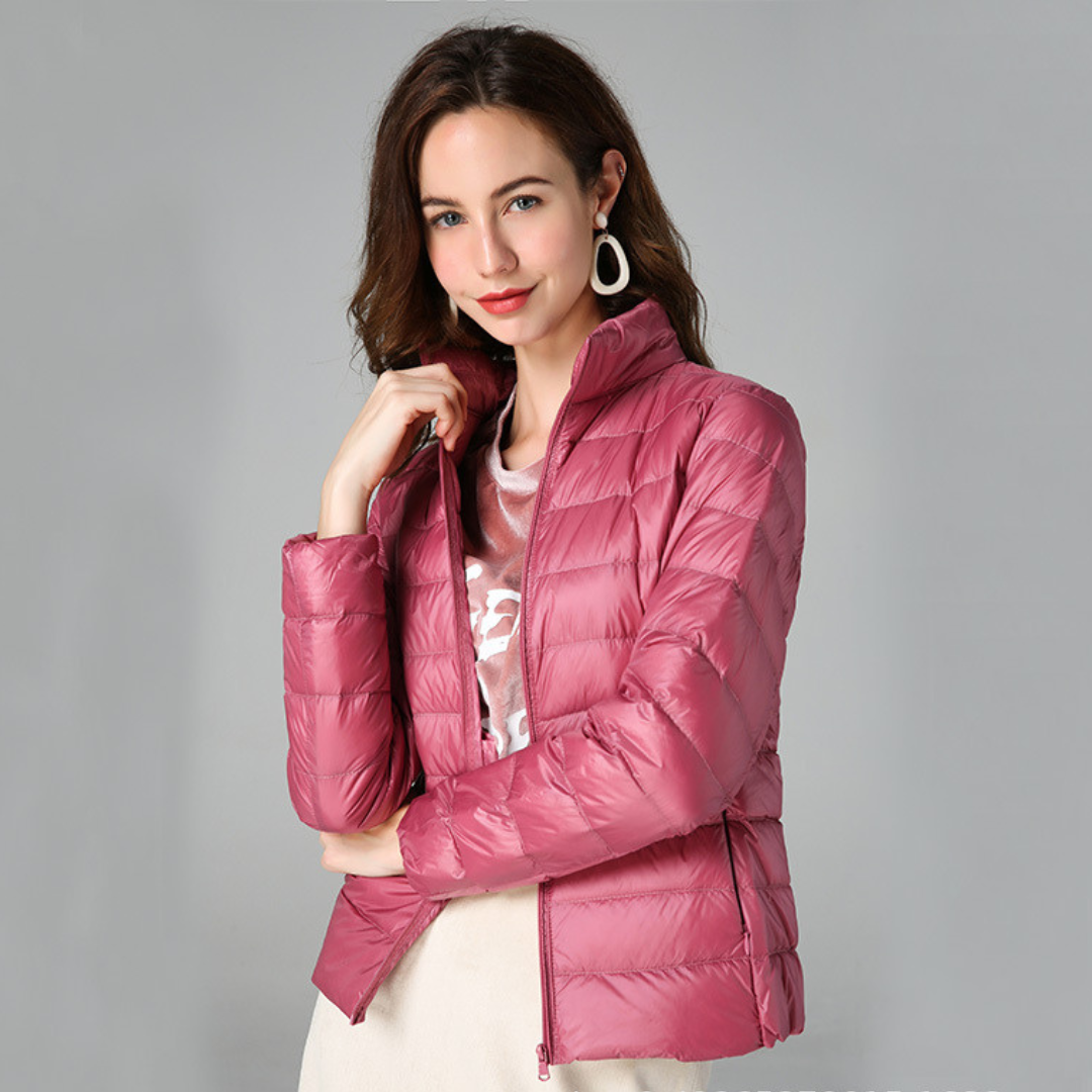 Ultraleichte Daunenjacke AeroWarm – Wasserdicht, Warm und Faltbar