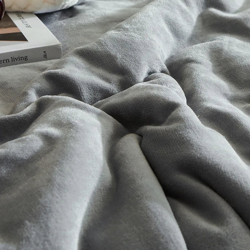 CozyLuxe Fleece-Decken – Weiche Winterdecke aus hochwertigem Polyester für Wärme und Komfort