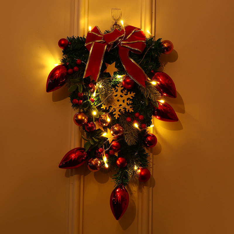 Festlicher Weihnachtskranz – Dekorative Weihnachtsdekoration für Tür und Wand