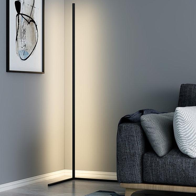 Eck-Stehlampe