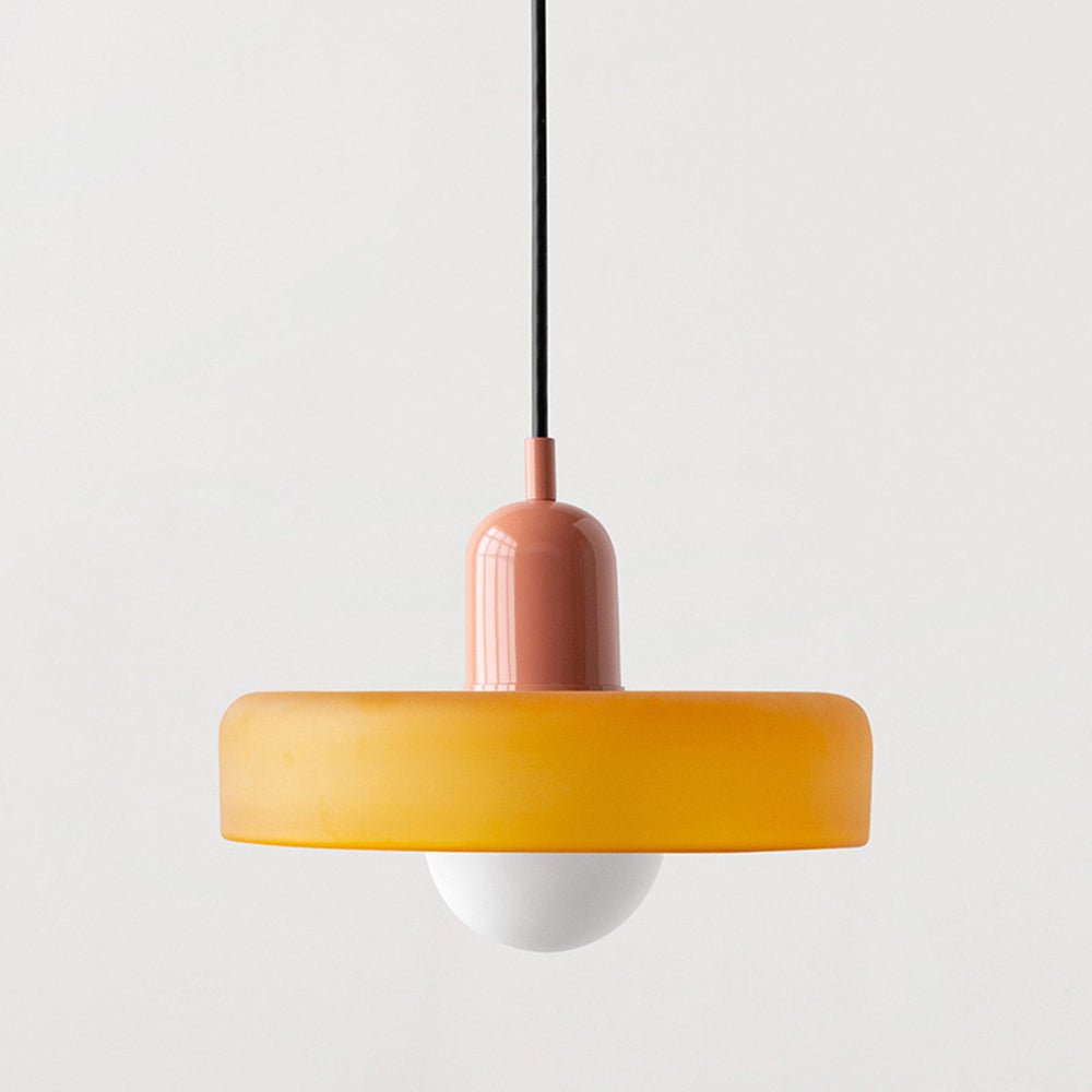 Bauhaus Hängeleuchte aus Buntglas für modernes Interieur
