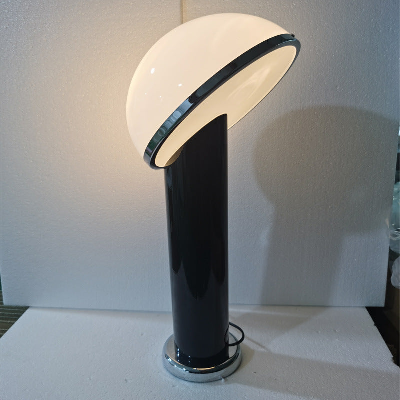 Moderne Halbrunde Stehlampe