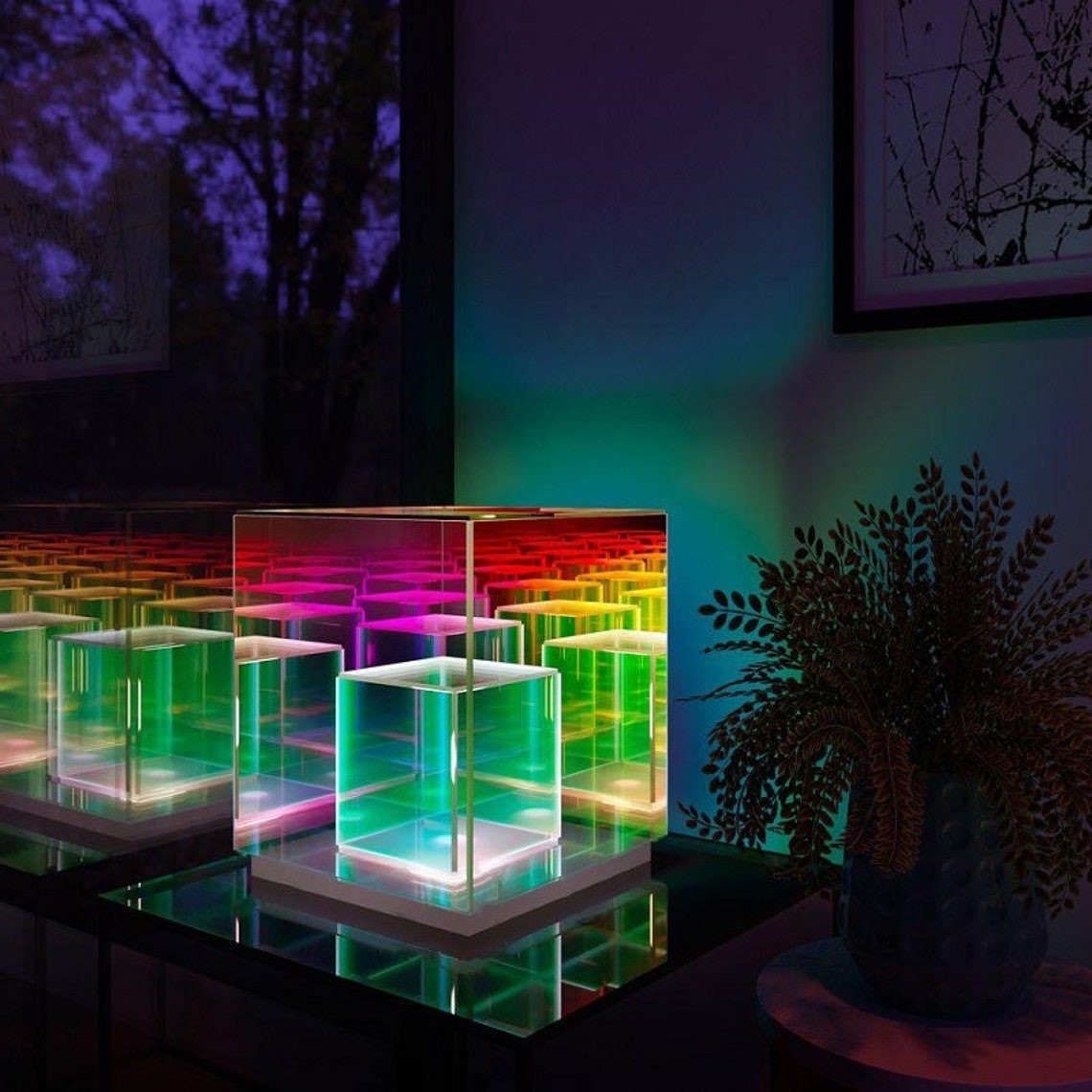 Cube Tischlampe