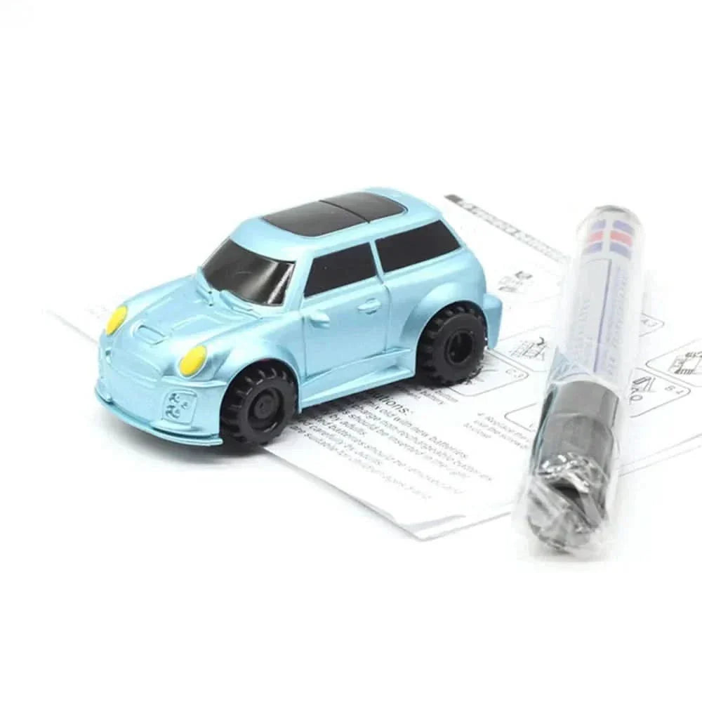 Das magische Auto, das deinen Zeichnungen wie von Zauberhand folgt