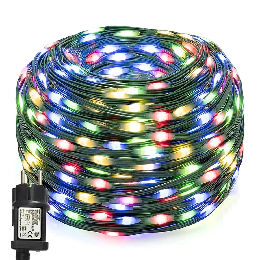 Wasserdichte LED Weihnachtsbeleuchtung für Außen – Lichterkette für Garten & Terrasse