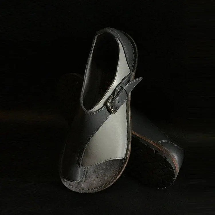Bequeme korrigierende Sandalen aus Afrika für optimalen Fußkomfort
