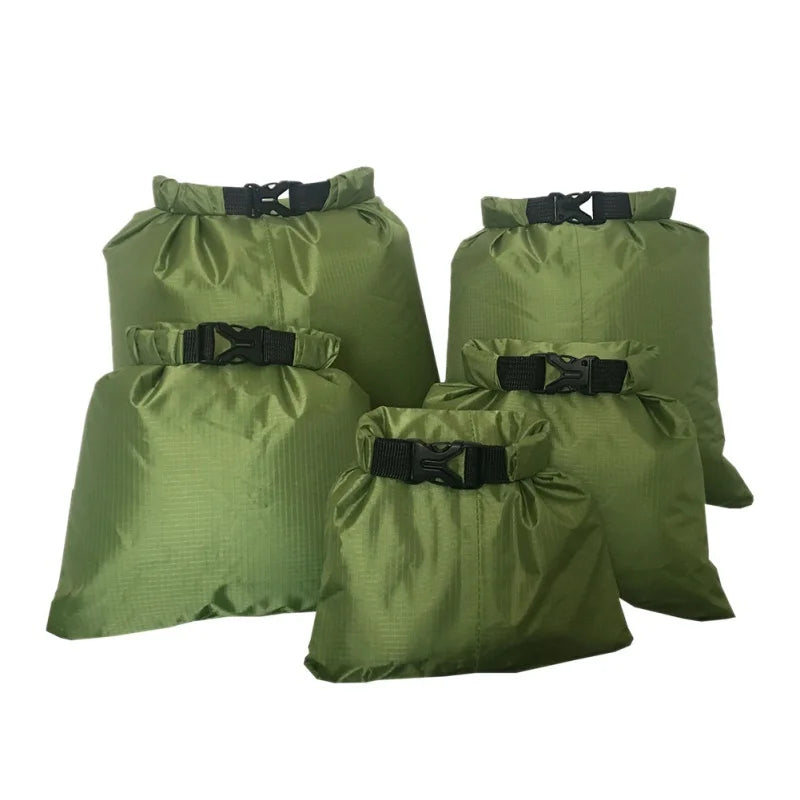 Sealon Trockenbeutel Set | Wasserdichte und sanddichte 5-teilige Set für Reisen und Outdoor-Abenteuer