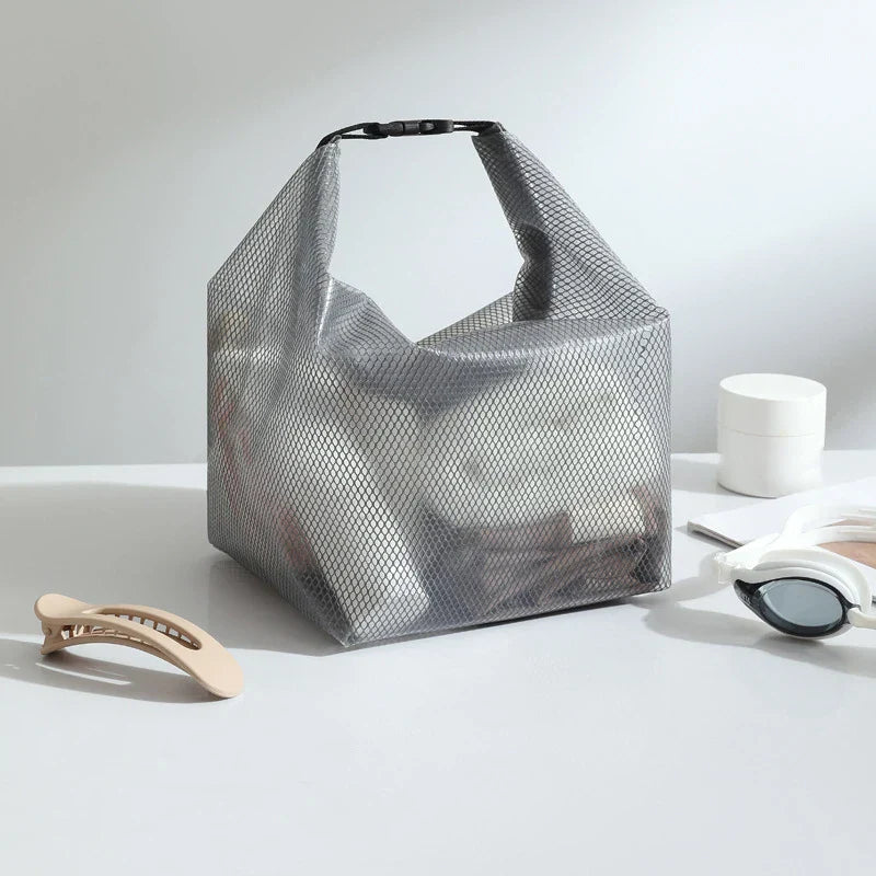 DryGuard Aufbewahrungstasche | Wasserdichte und strapazierfähige Tasche mit großer Öffnung und Tragegurt