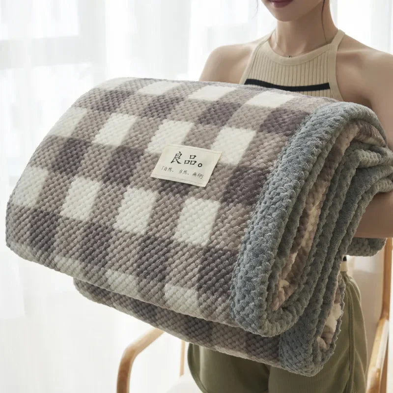Karierte Decke – Weiche Plaid für Sofa und Bett mit Klassischem Schachbrettmuster