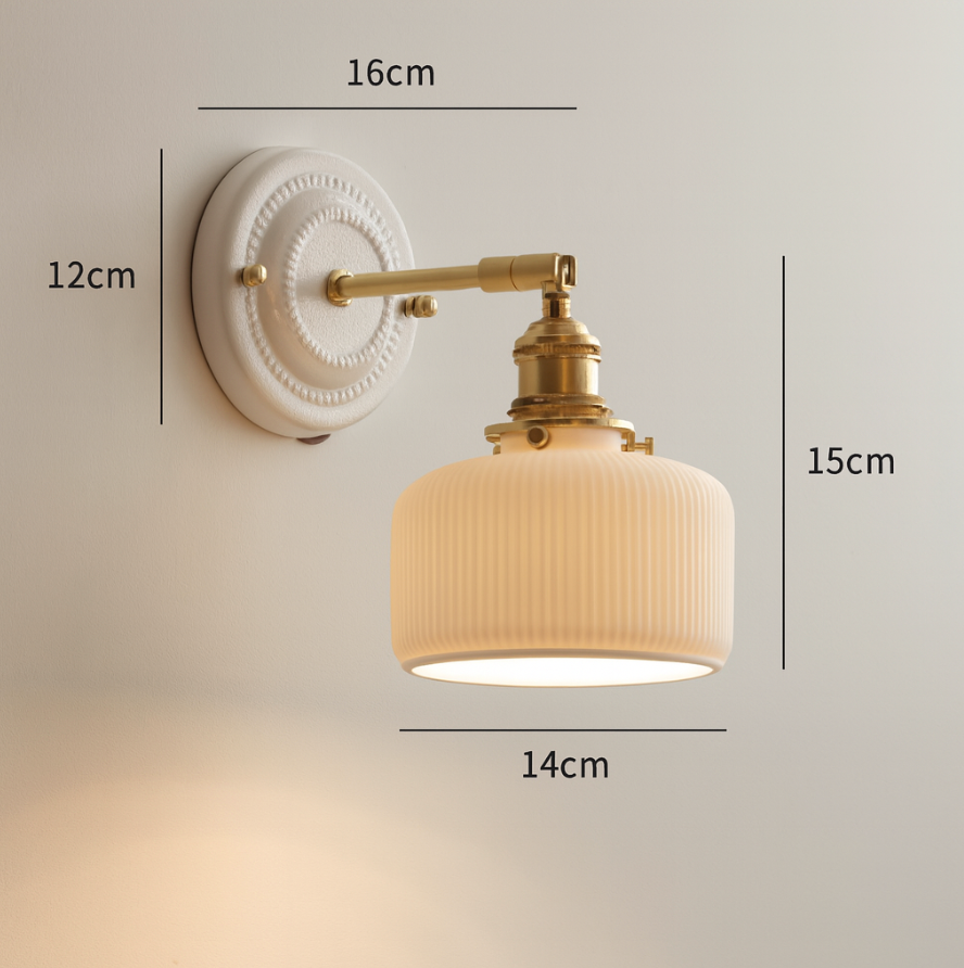 Vintage Japanische Keramik Messing 1-Licht Wandlampe