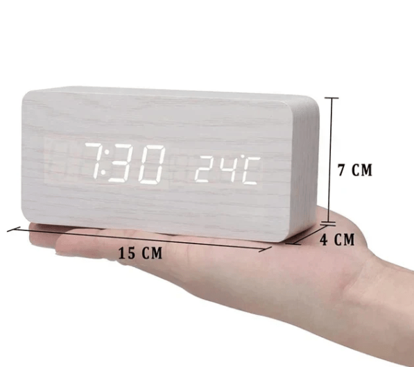 WoodSense LED-Holzuhr – Sprachgesteuert & Stilvoll für jeden Raum