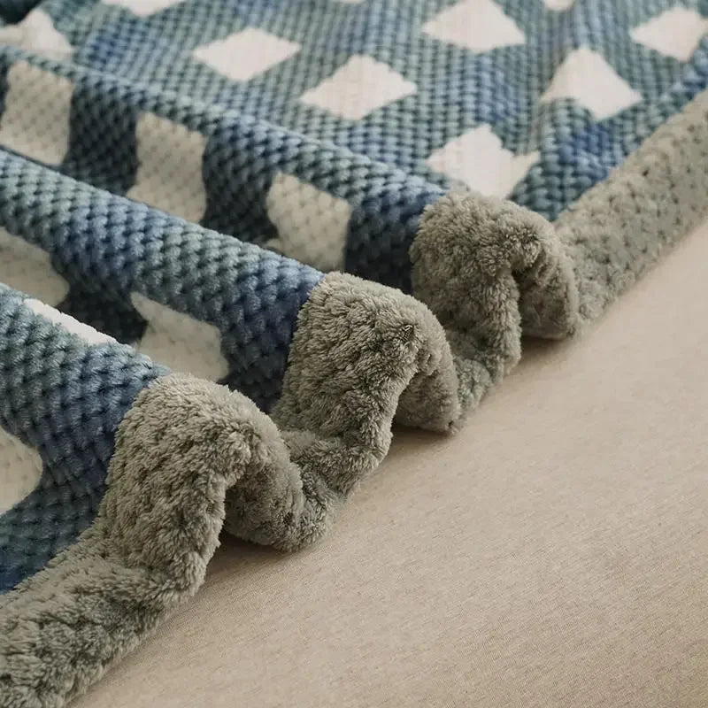 Karierte Decke – Weiche Plaid für Sofa und Bett mit Klassischem Schachbrettmuster