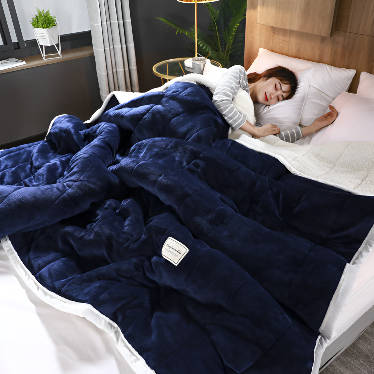 Luxuriöse Fleece-Decke Superweich Warm und Kuschelig Hochwertige Materialien