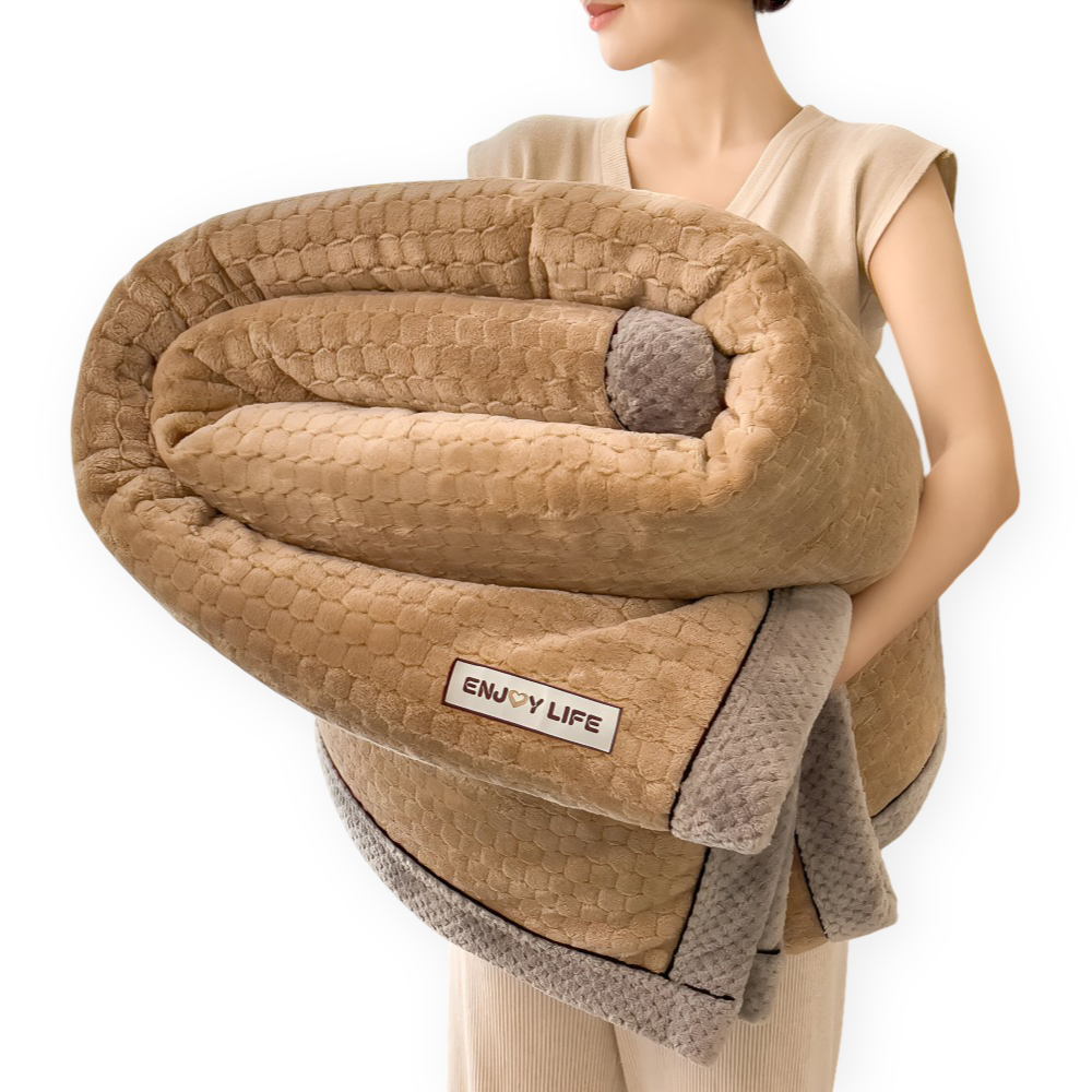 Weiche Fleece-Decke mit Patchwork-Muster – Warme Winterdecke aus 300–350 g/m²