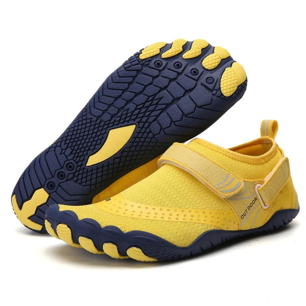 Wasserschuhe | Rutschfeste Profilsohle | Leichte orthopädische Stütze | BareCurrent